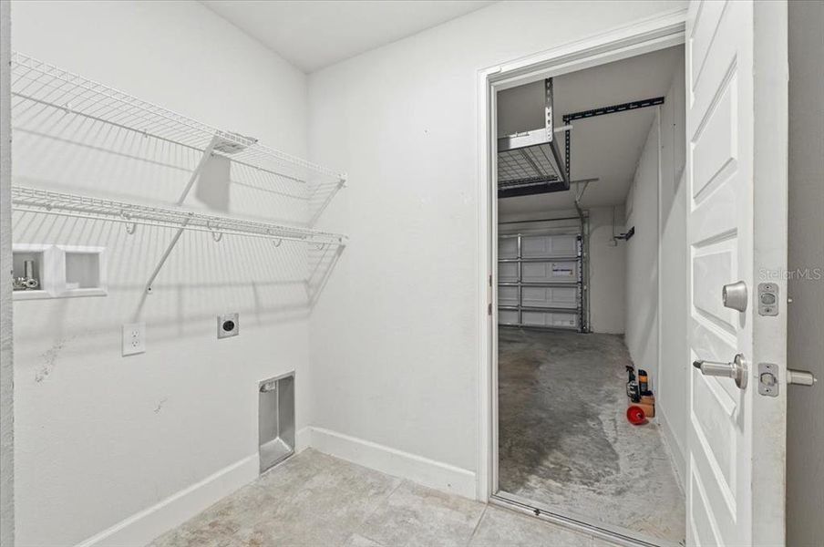 Spacious, unfurnished interior of a new home in Knights Landing, Lakeland (Image 23).