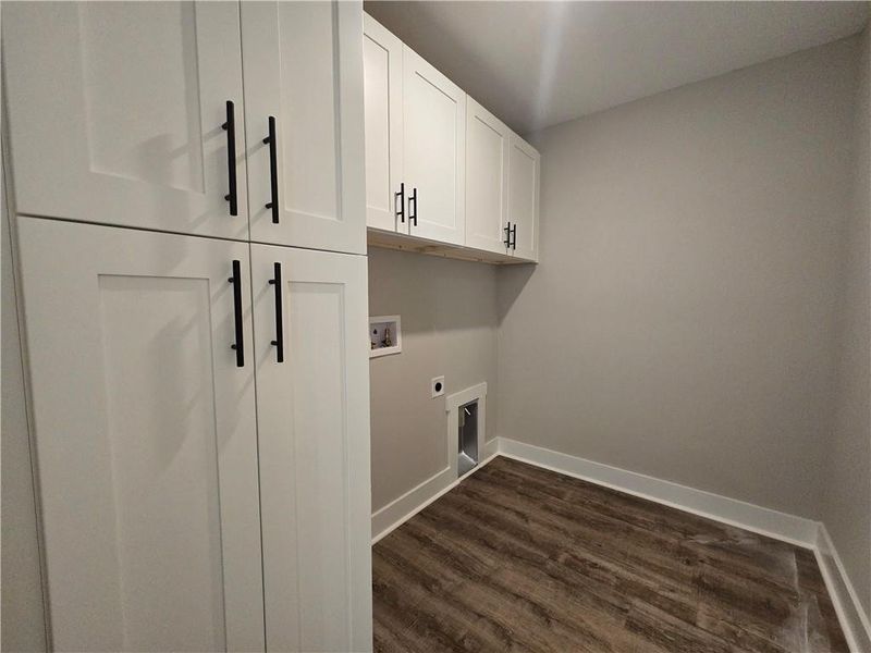 Spacious, unfurnished interior of a new home in , Lavonia (Image 19).