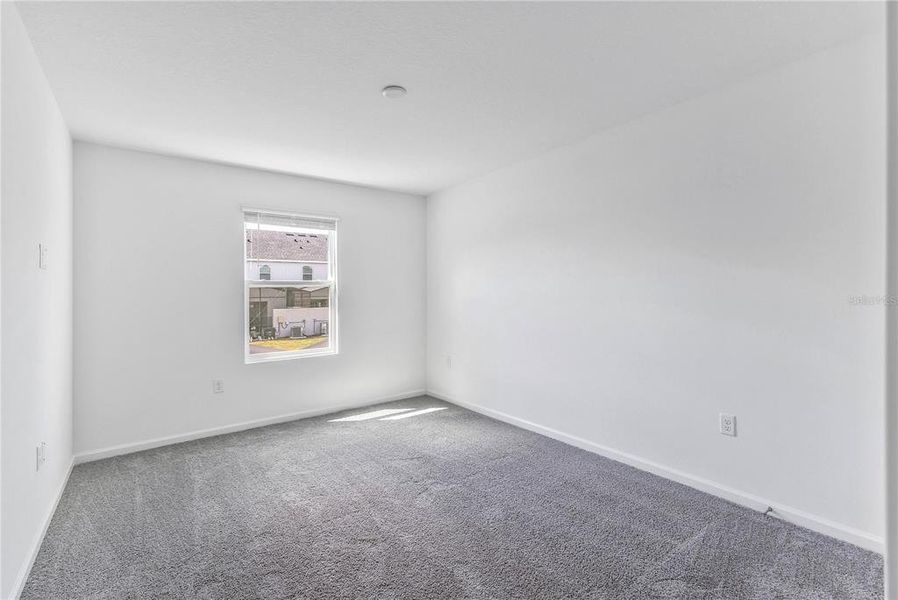 Spacious, unfurnished interior of a new home in , Kissimmee (Image 21).