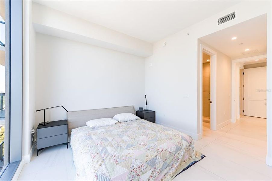 Furnished interior view inside a new home in , St. Petersburg (Image 11).