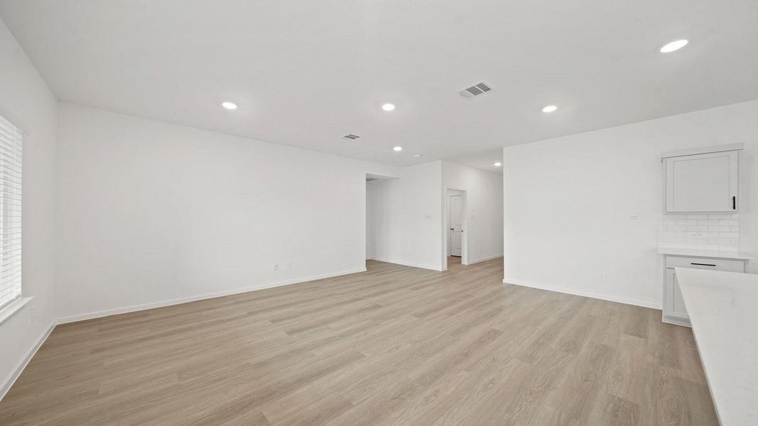 Spacious, unfurnished interior of a new home in The Canopies, Splendora (Image 15). Spacious, unfurnished interior of a new home in The Canopies, Splendora (Image 15).