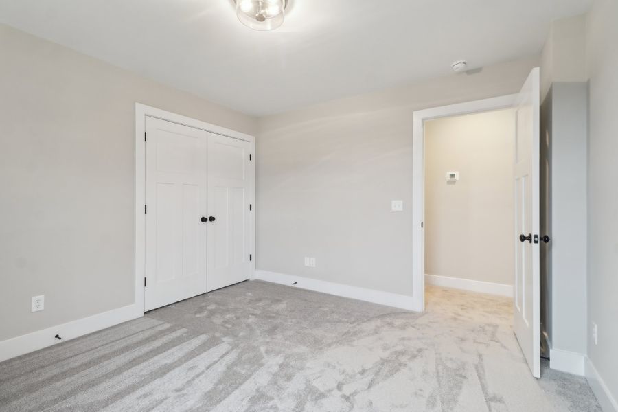 Representative unfurnished interior of a home built from the Ashbourne II by Great Southern Homes in Collins Cove, Chapin (Image 46).