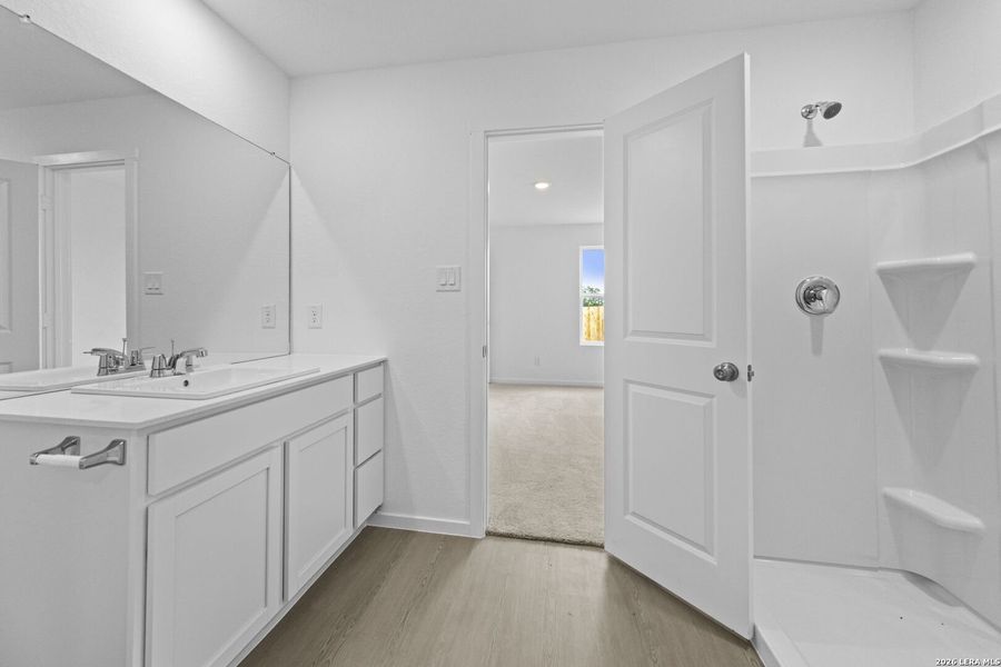 Furnished interior view inside a new home in Spring Grove, St. Hedwig (Image 8).