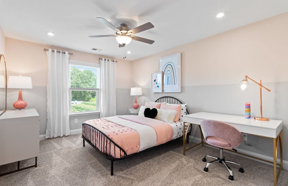 Representative furnished interior of a home built from the Hartwell by Pulte Homes in Watermist at Mirror Lake, Villa Rica (Image 8).