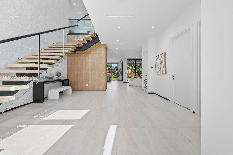 Image 48 of a home in .