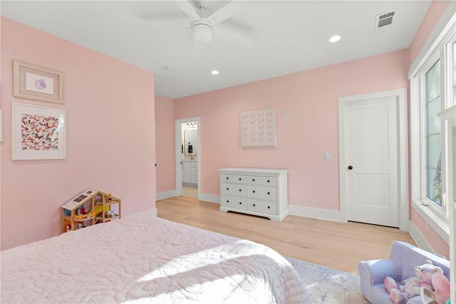 Furnished interior view inside a new home in , Brookhaven (Image 28).