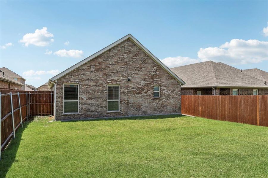 Exterior details and patio area of a home in , Lavon (Image 3). Exterior details and patio area of a home in , Lavon (Image 3).