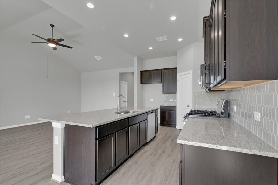 Image 20 of a home in Lago Mar  50'  &  55'.