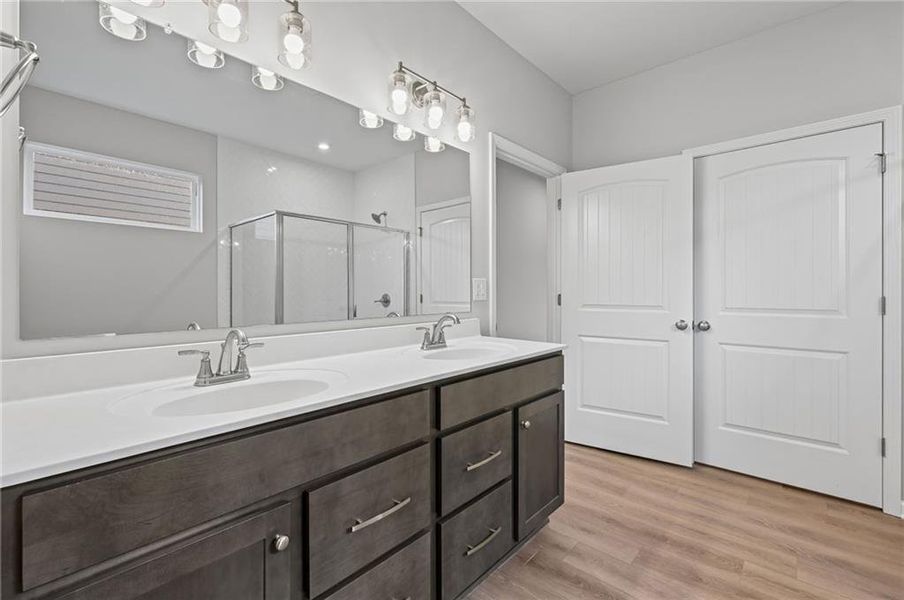 Furnished interior view inside a new home in Laurel Farms, Dallas (Image 8). Furnished interior view inside a new home in Laurel Farms, Dallas (Image 8).