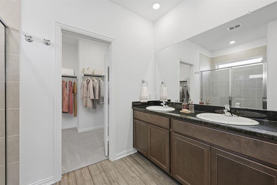 2777 Kyle Drive ~ Virtually Staged Photo 2777 Kyle Drive ~ Virtually Staged Photo