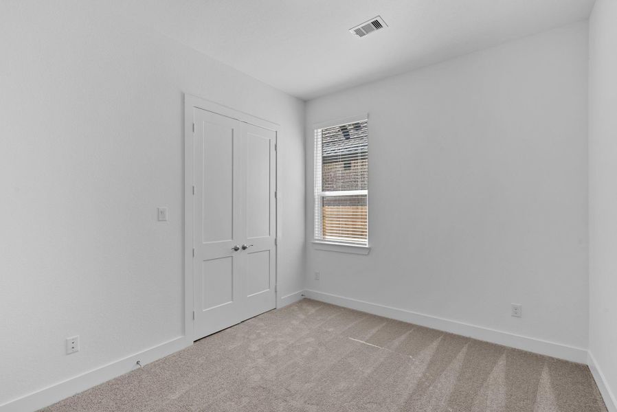 Photos are REPRESENTATIVE of the home /floor plan and are NOT of the actual home.  Selections, features, and room options may vary.