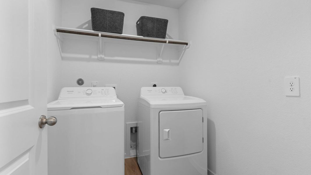 Image 23 representing the DIANA by D.R. Horton in Lakes at Westland Ranch, League City, TX.