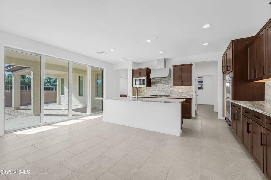 1315 W VIA LAS BRISAS - Ready Now!