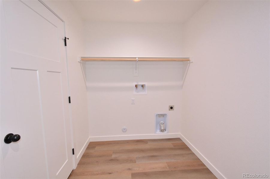 Spacious, unfurnished interior of a new home in , Pueblo (Image 15).