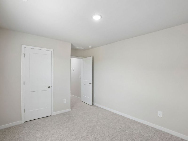 Spacious, unfurnished interior of a new home in The Heritage at Buffaloe Reserve, Raleigh (Image 16). Spacious, unfurnished interior of a new home in The Heritage at Buffaloe Reserve, Raleigh (Image 16).