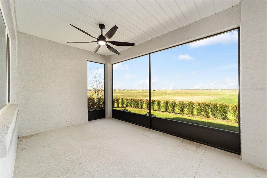 Exterior details and patio area of a home in , Ocala (Image 29).