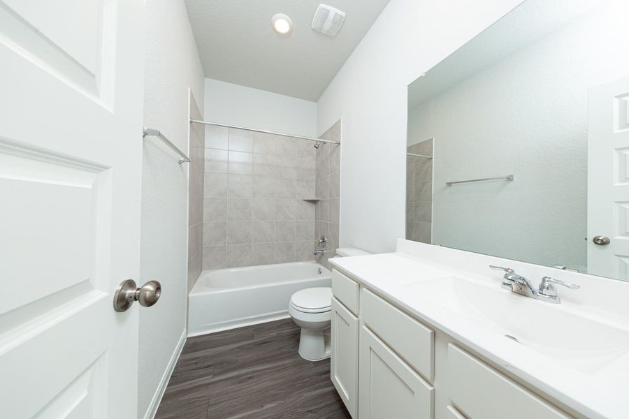 Furnished interior view inside a new home in Bluestem, Brookshire (Image 7). Furnished interior view inside a new home in Bluestem, Brookshire (Image 7).