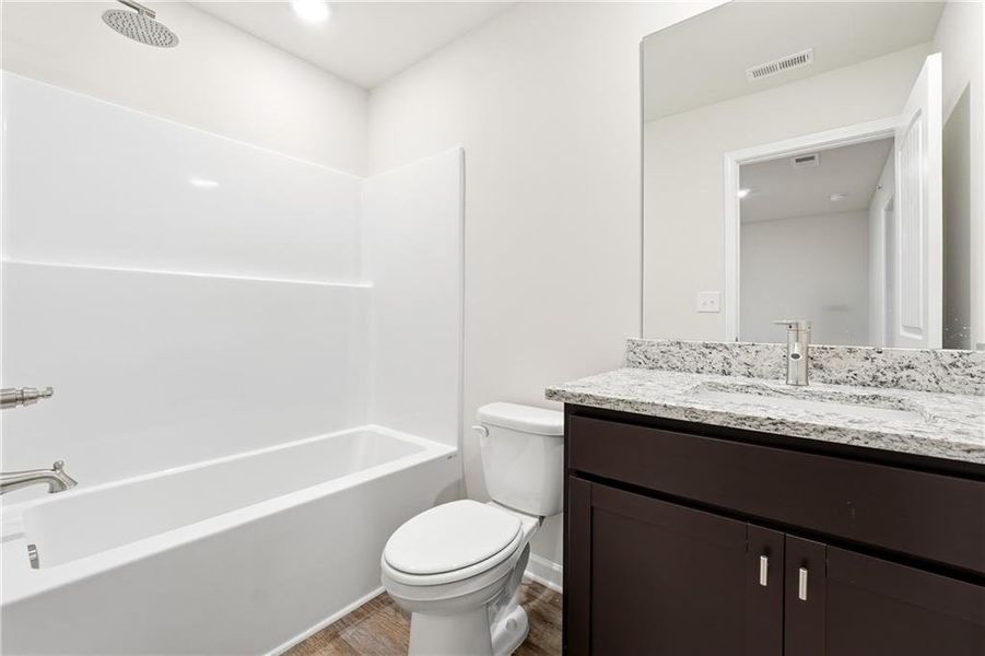 Furnished interior view inside a new home in Carolina, Palmetto (Image 11).