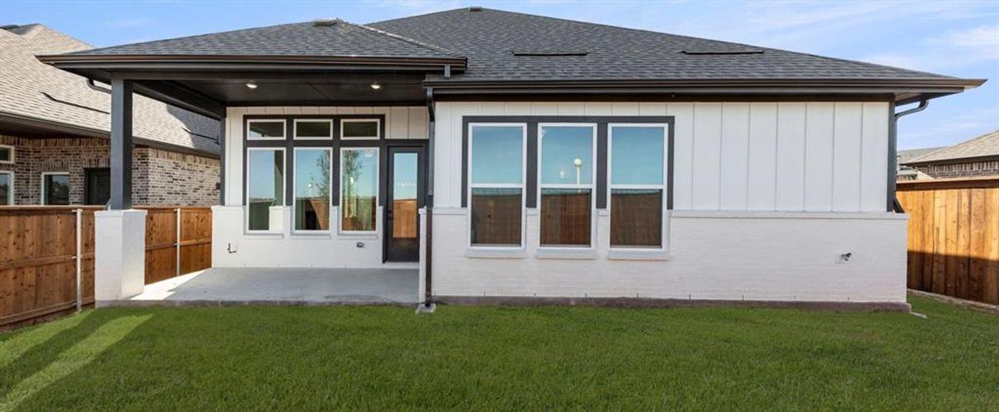 Rear Exterior Design