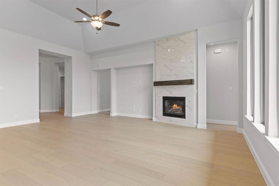 Spacious, unfurnished interior of a new home in Windsong Ranch, Prosper (Image 22). Spacious, unfurnished interior of a new home in Windsong Ranch, Prosper (Image 22).