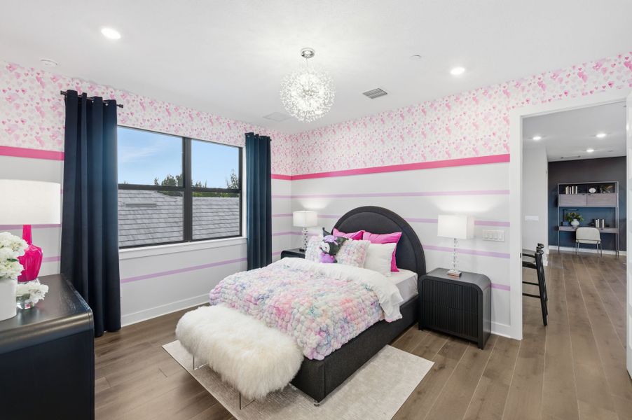 Representative furnished interior of a home built from the Livingston II by Pulte Homes in Marigold, Davie (Image 36).