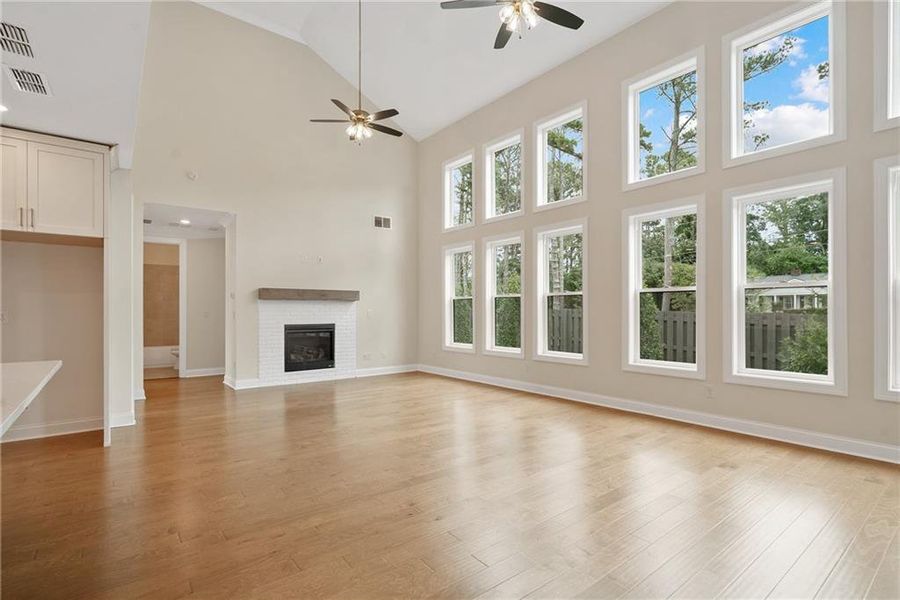 Spacious, unfurnished interior of a new home in Promenade at Sawnee Village, Cumming (Image 18).