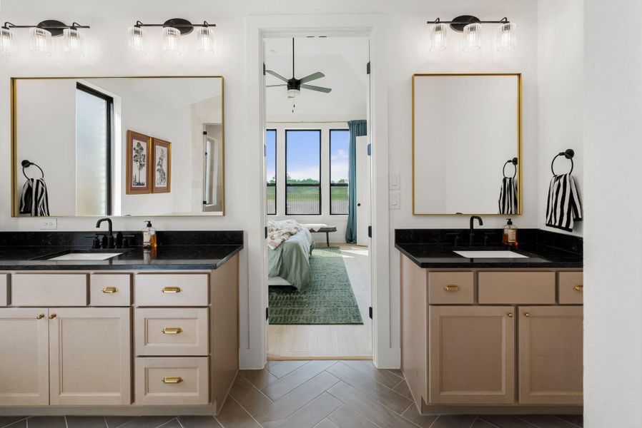 Furnished interior view inside a new home in Santa Rita Ranch, Liberty Hill (Image 28).