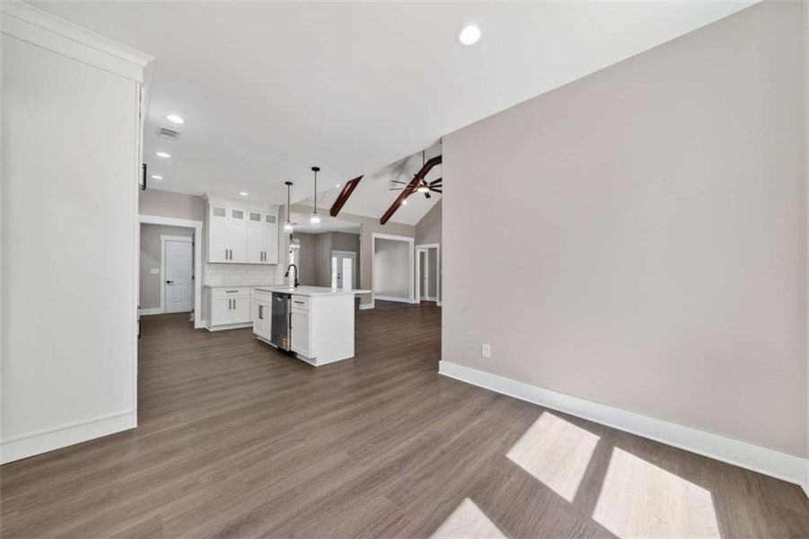 Spacious, unfurnished interior of a new home in , Silver Creek (Image 34). Spacious, unfurnished interior of a new home in , Silver Creek (Image 34).
