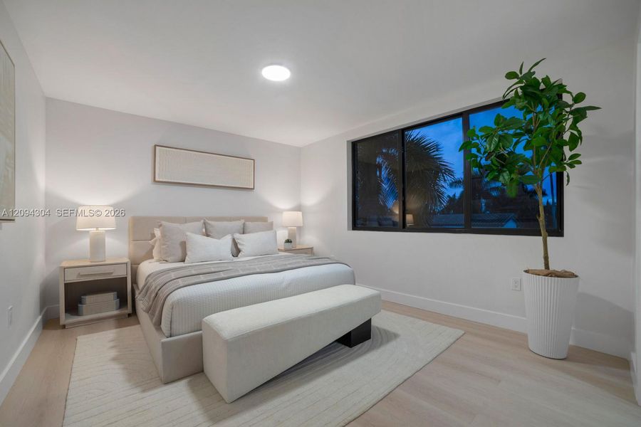 Furnished interior view inside a new home in , Hollywood (Image 33).