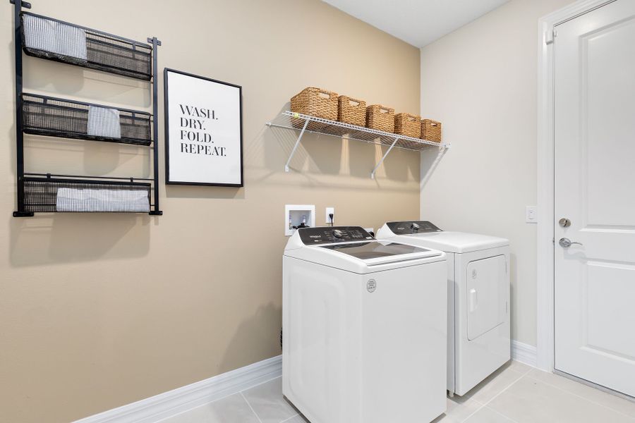Representative furnished interior of a home built from the Bloomfield by Pulte Homes in Hartford Terrace, Davenport (Image 5).
