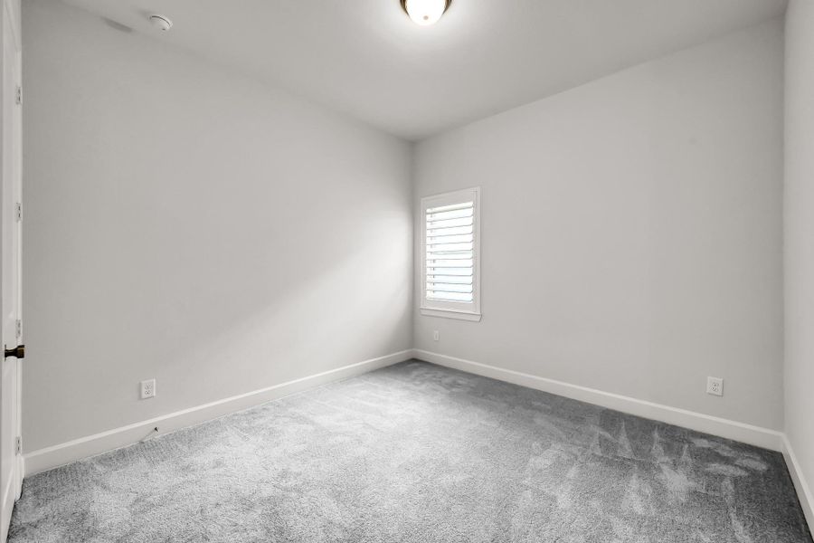 Spacious, unfurnished interior of a new home in The Meadows at Imperial Oaks, Conroe (Image 13). Spacious, unfurnished interior of a new home in The Meadows at Imperial Oaks, Conroe (Image 13).