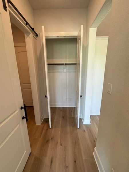 Spacious, unfurnished interior of a new home in Creekview Addition, Van Alstyne (Image 13).