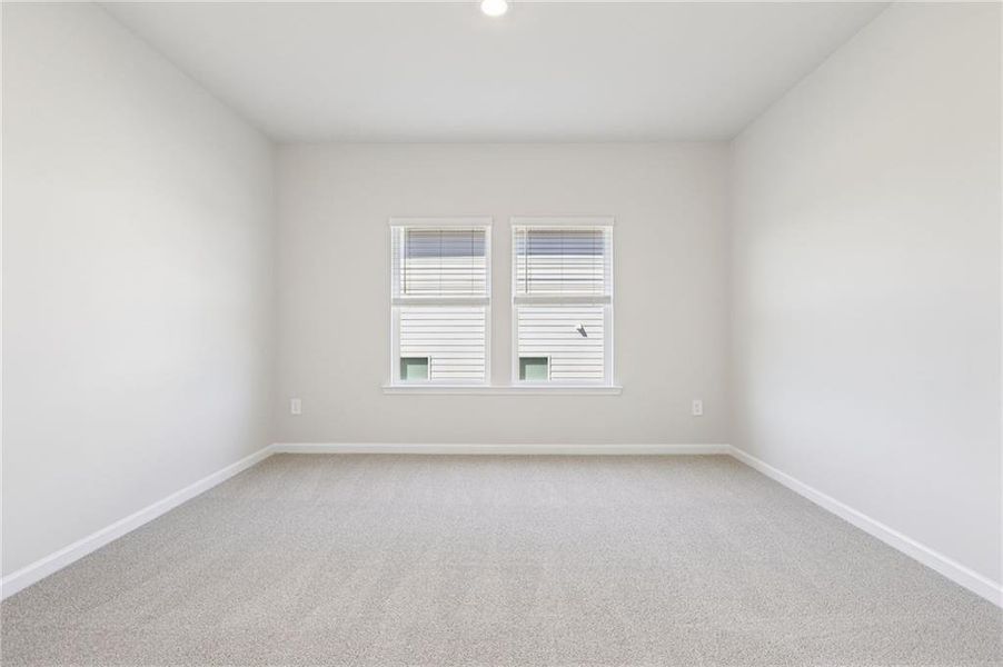 Spacious, unfurnished interior of a new home in Preserve at Mountain Creek, Pendergrass (Image 33).