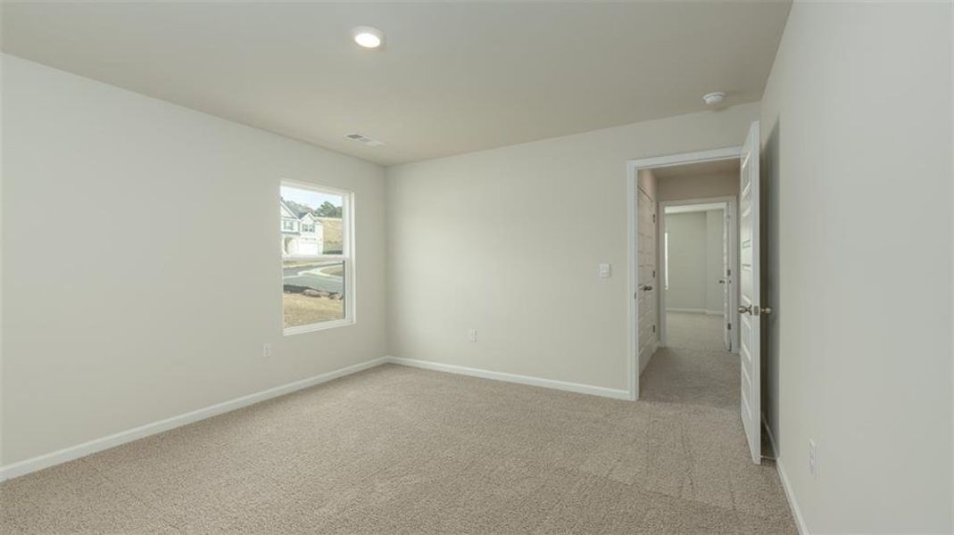 Spacious, unfurnished interior of a new home in , Dacula (Image 22).