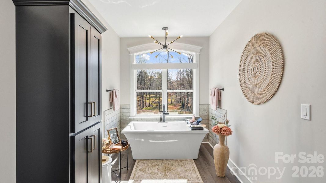 Primary Suite Bath