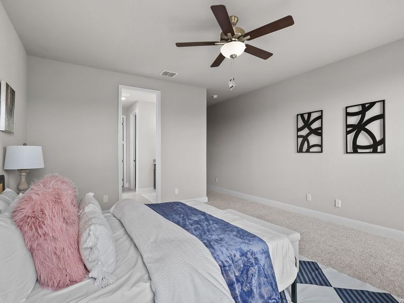 Furnished interior view inside a new home in Ladera, San Antonio (Image 31).