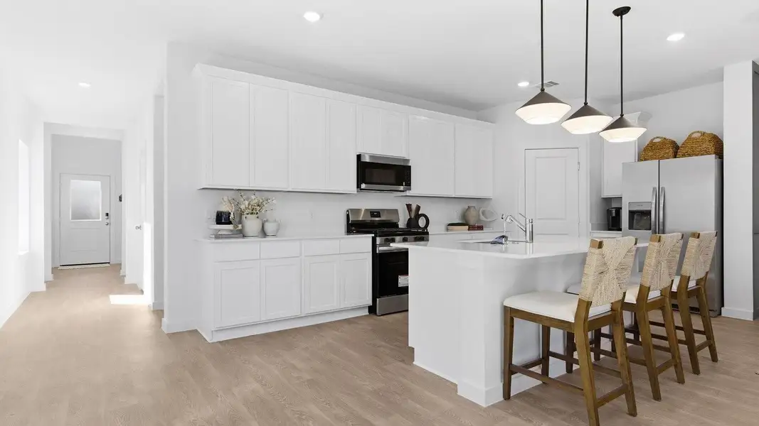 *All images, rooms measurements are approximate. All information, including pricing, is subject to change.