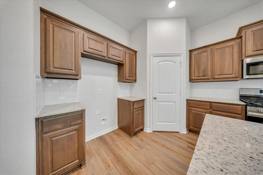 Furnished interior view inside a new home in Liberty Pointe, Gainesville (Image 9).