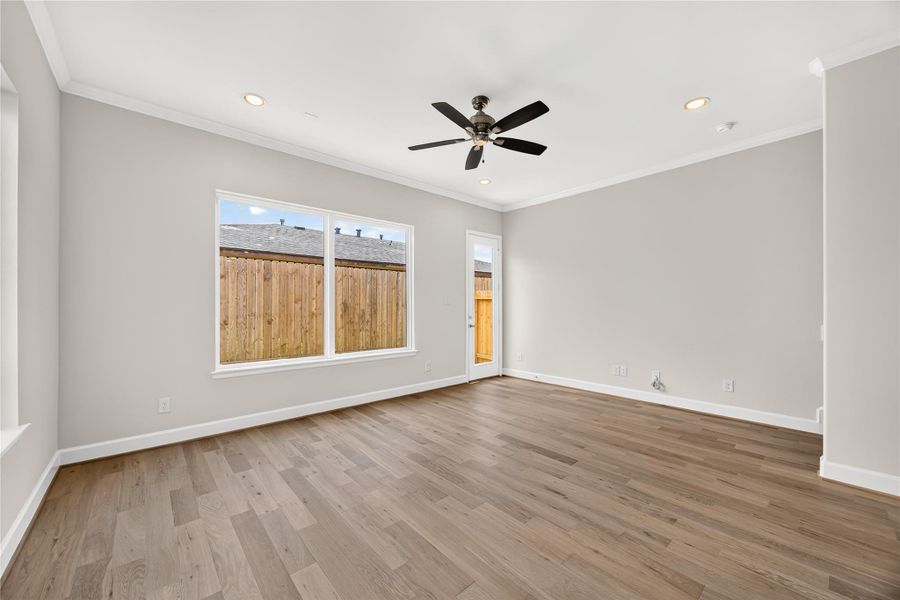 Spacious, unfurnished interior of a new home in , Houston (Image 19).