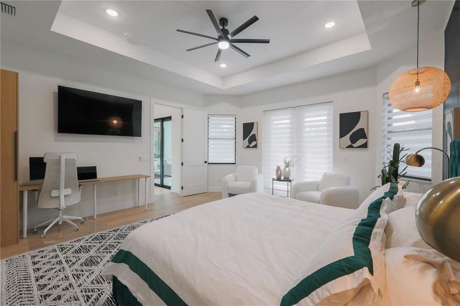 Furnished interior view inside a new home in , Port Charlotte (Image 31).