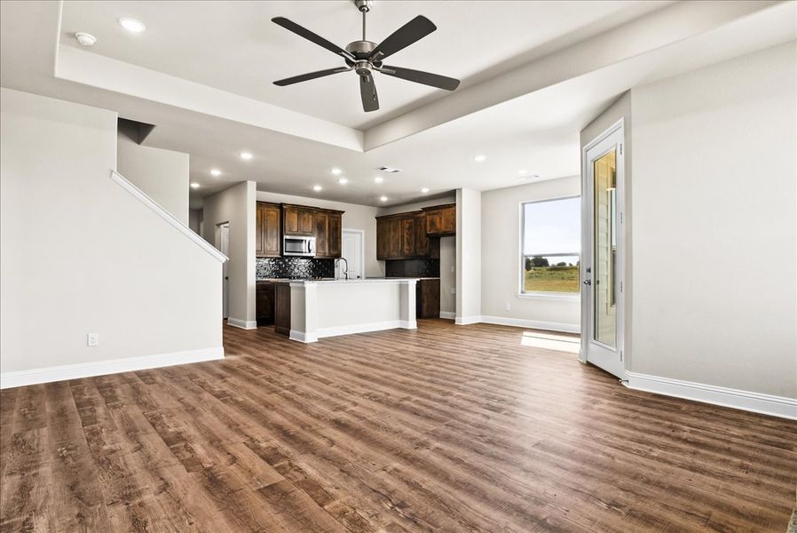 Spacious, unfurnished interior of a new home in Honeysuckle Ranch, Springtown (Image 22).