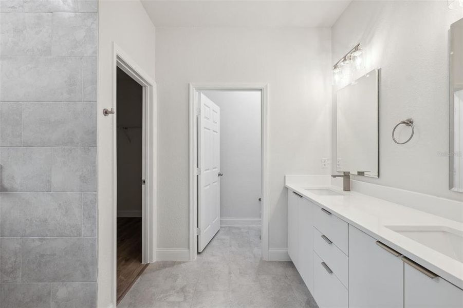 Image 38 of a home in .