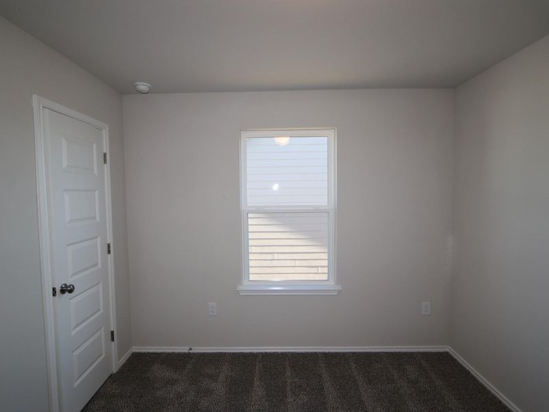 Spacious, unfurnished interior of a new home in Cascades at Onion Creek, Austin (Image 12).