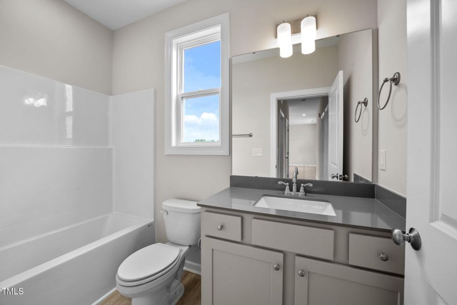 31-web-or-mls-VB4A5894