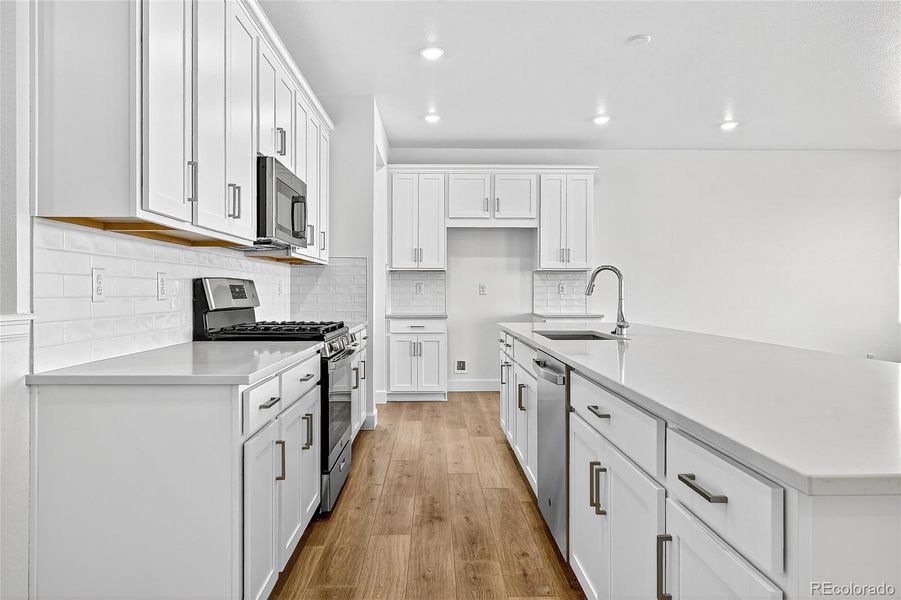 17085 W 92nd Loop ~ Ready Now