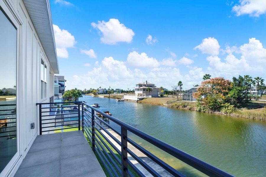 Exterior details and patio area of a home in , Hernando Beach (Image 3).