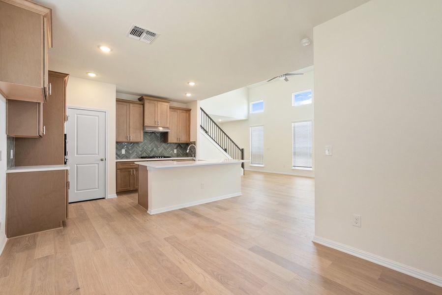 018_dsc03184_1_492 018_dsc03184_1_492