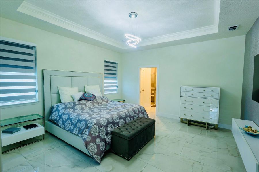 Image 35 of a home in .