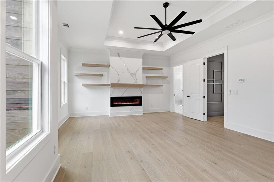 Spacious, unfurnished interior of a new home in , Monroe (Image 41).