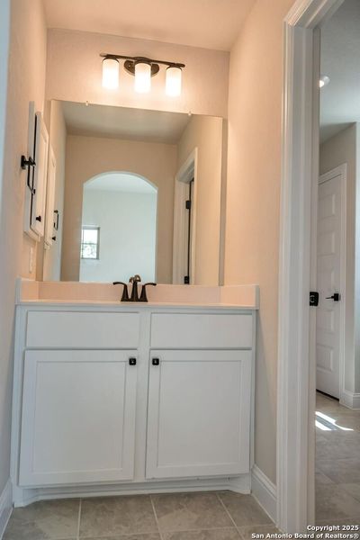 Furnished interior view inside a new home in Elkhorn Ridge, Fair Oaks Ranch (Image 2).